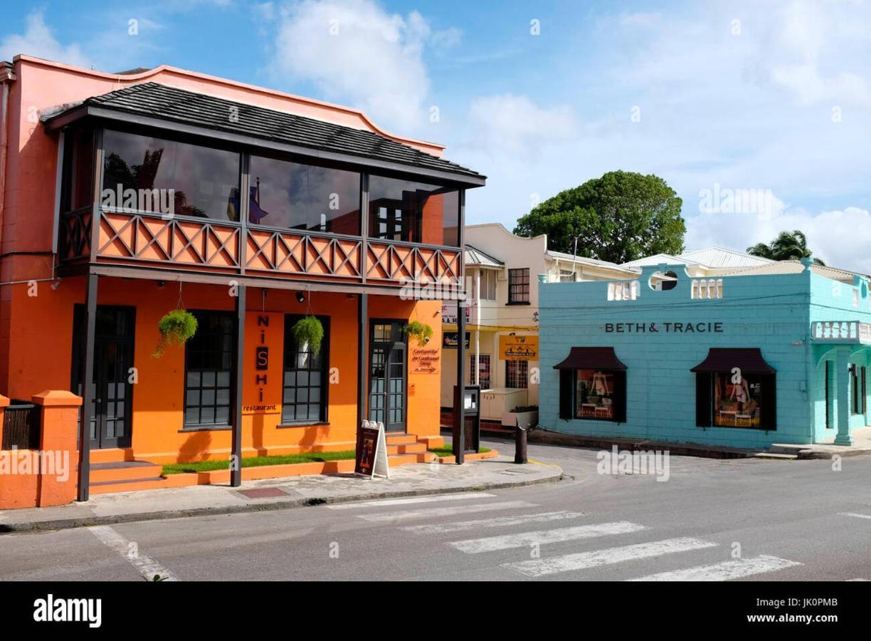 Sugalove Villa 30 Flamboyant Ave Saint James Exterior photo